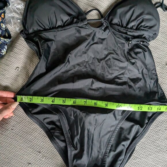 BLACK J. Crew NWT Strappy Plunge Suit size 10 - Picture 5 of 7